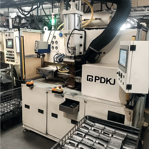 Двухбаковы выпуклы зварачны апарат для аўтамабільнага кранштэйна амартызатара