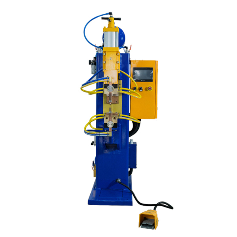 K&ouml;ztes frekvenciav&aacute;lt&oacute;s DC ponthegesztő