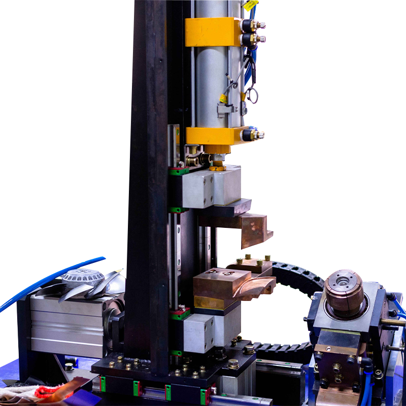 Odporov&eacute; svařov&aacute;n&iacute; lopatek ventil&aacute;toru