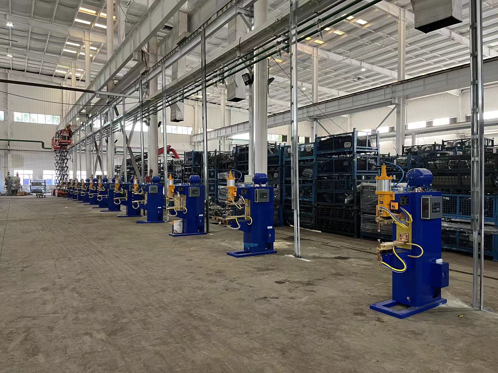 Падыходзіць для зваркі аўтамабільных кампанентаў