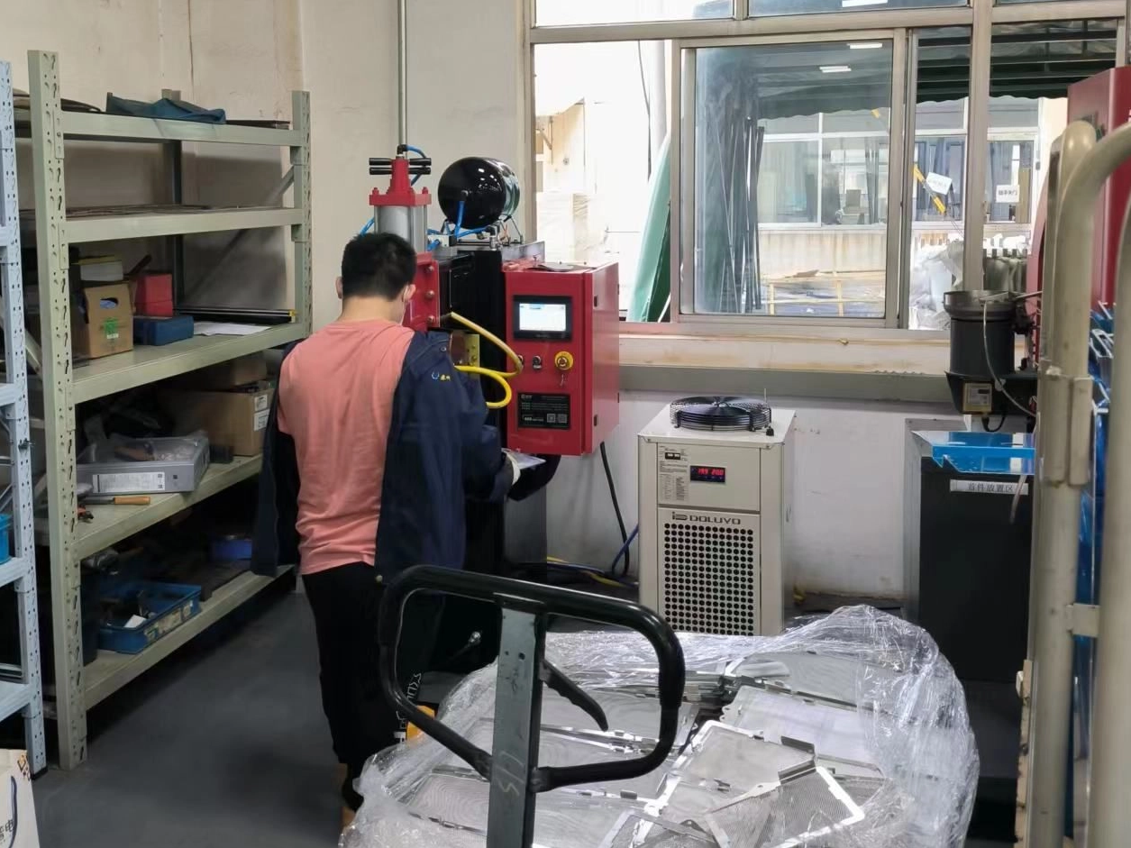 Падыходзіць для экрана фільтра з алюмініевай электрычнай скрынкі