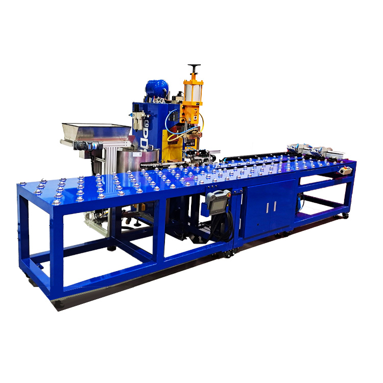 M&agrave;quina de soldadura per punts integrada de c&agrave;lcul d'emmagatzematge d'energia (tauler de la porta)