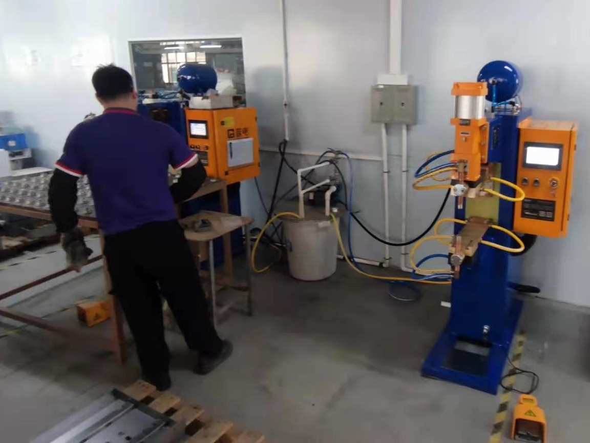 Angkop para sa Carbon Steel Chassis